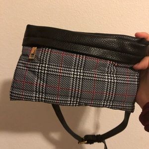 Fanny pack